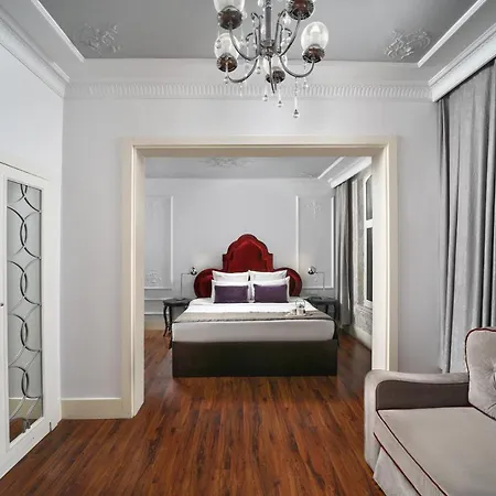 Meroddi Galata Flats Apartment *