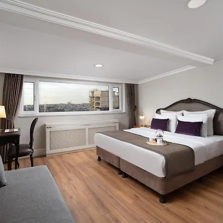 Meroddi Galata Flats Apartment