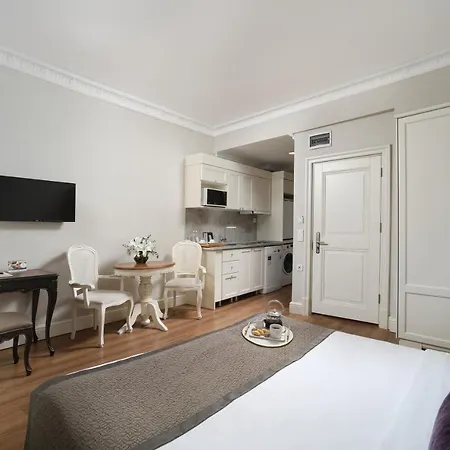 Meroddi Galata Flats *
