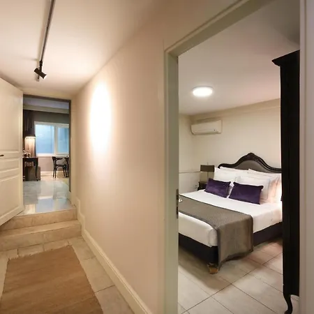 Meroddi Galata Flats * Istanbul