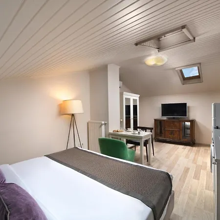 Daire Meroddi Galata Flats İstanbul