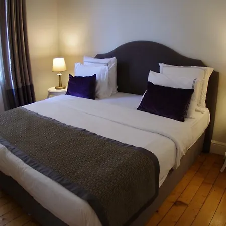 Daire Meroddi Galata Flats