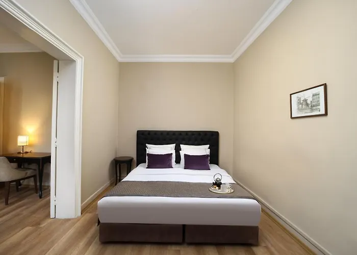 Meroddi Galata Flats Apartment *