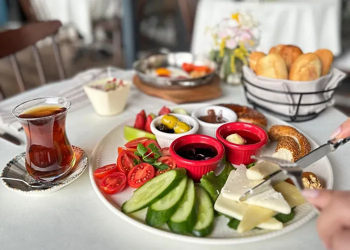 Meroddi Galata Flats *