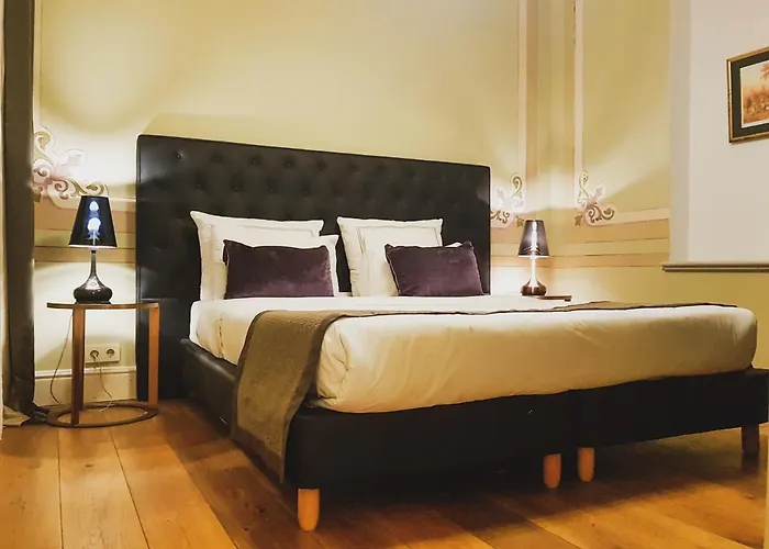 Meroddi Galata Flats Apartment